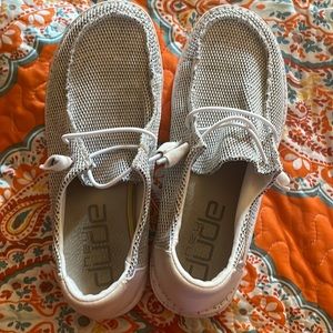 Hey Dude, Womens sz 8